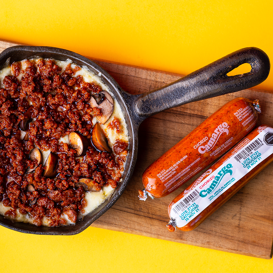 Queso fundido de chorizo